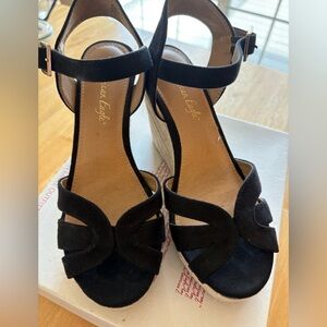 American Eagle Outfitters Black Women's Wedge Sandals Sinclair Size 5.